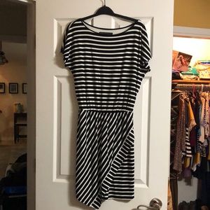 White House Black Market Black and White Dress XS